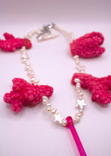 Load image into Gallery viewer, 𝘈𝘥𝘢𝘱𝘵𝘪𝘯𝘨
