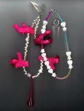 Load image into Gallery viewer, 𝘈𝘥𝘢𝘱𝘵𝘪𝘯𝘨
